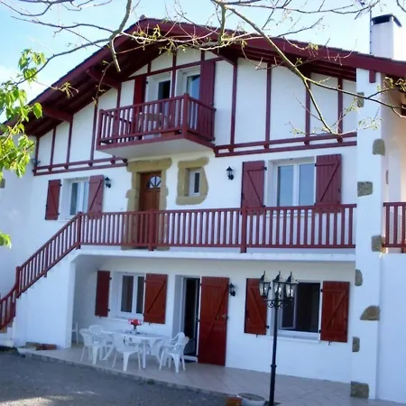 Appartement Cambo-les-bains, 3 Pièces, 4 Personnes - Fr-1-495-44 Cambo-les-Bains